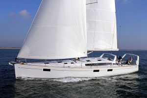 Парусная яхта Beneteau Sense 55